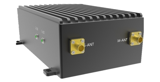 CD100NMT-V3 ناقل نقل البيانات اللاسلكي لمسافات طويلة مع تصميم MIMO مزدوج الهوائي